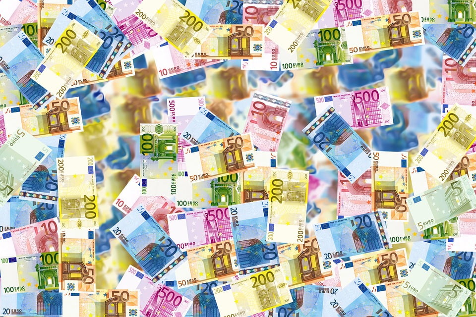 Minimumloon gaat omhoog geld